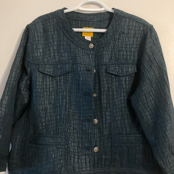 Jacket - Picture 2 of 7